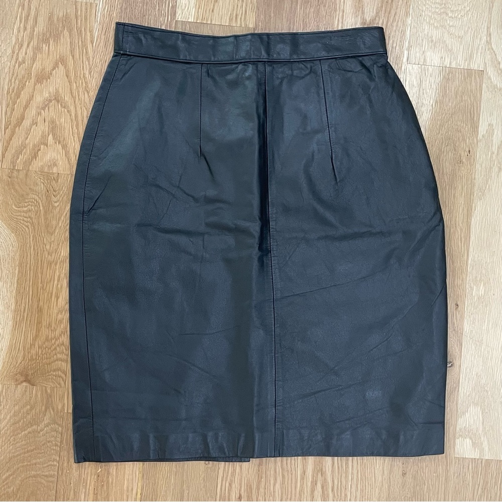 Pelle Club genuine leather black skirt, women’s size 10